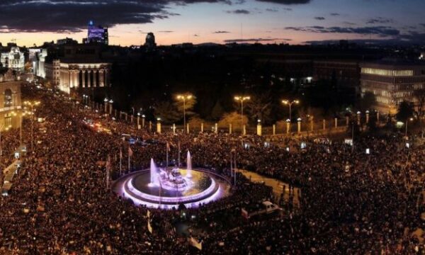 Imagen de una convocatoria del movimiento feminista