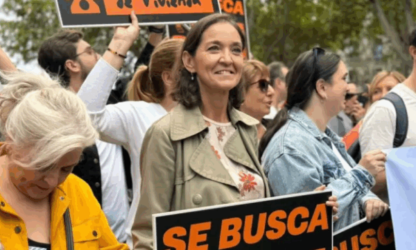 Reyes Maroto hace como que no va con ella el problema de la vivienda