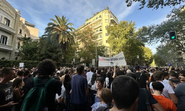 Imagen de la concentración en apoyo a Maricarmen